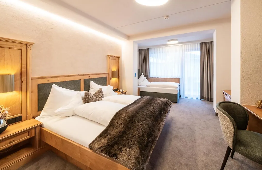 Boutique Hotel Montanara-1