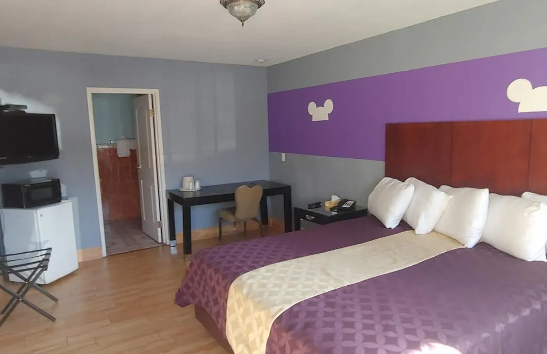 Riviera Motel-1