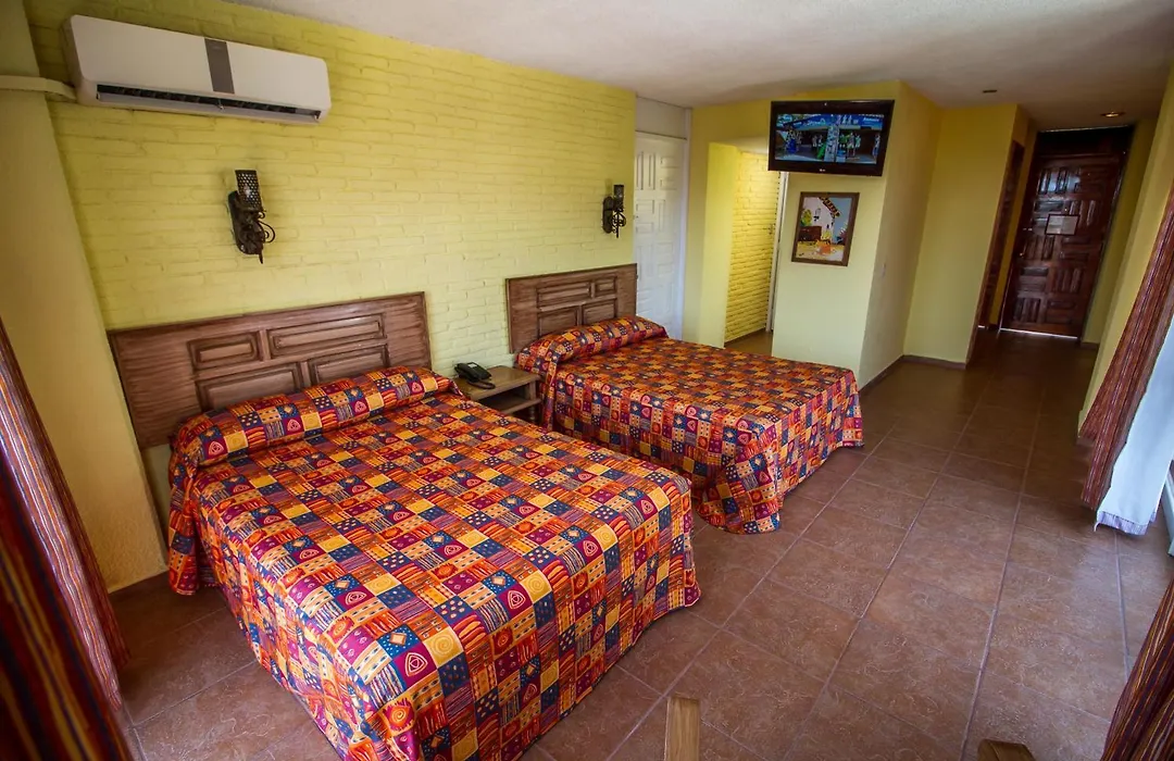 Real Bananas All Inclusive-1