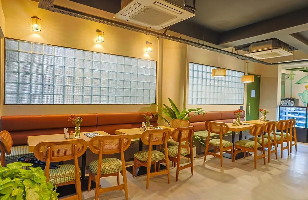 Amber Inn By Orion Hotels-1