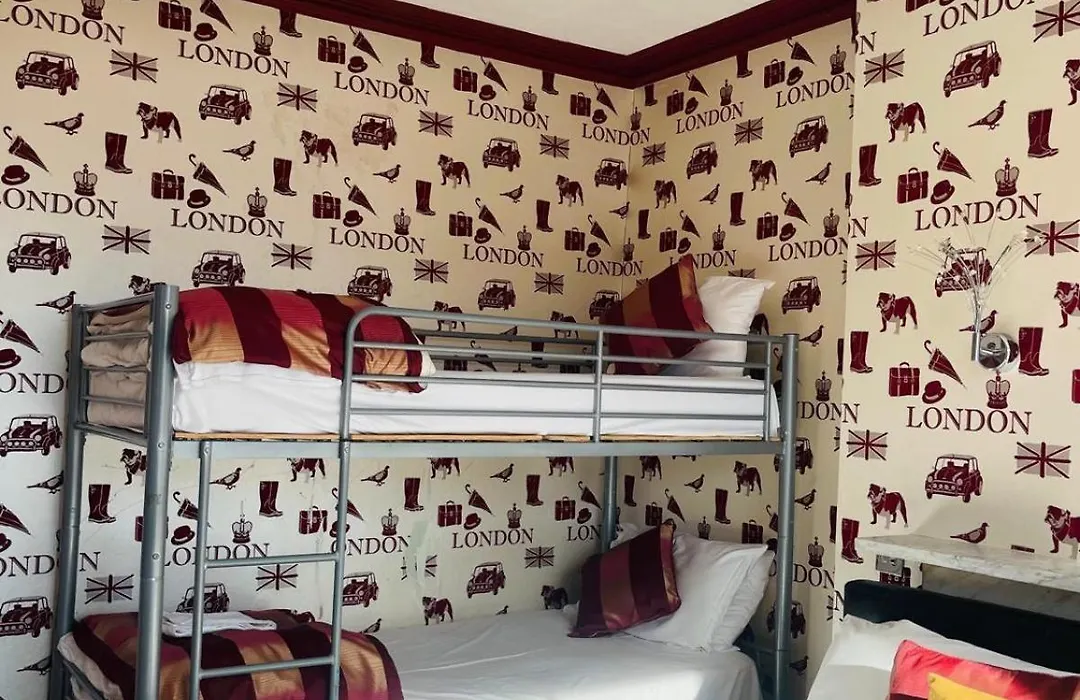 Crompton Guest House-1