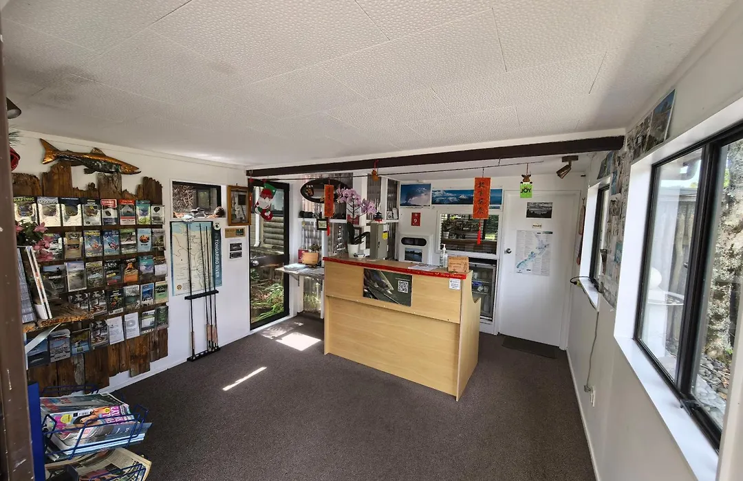 Judges Pool Motel Turangi-1