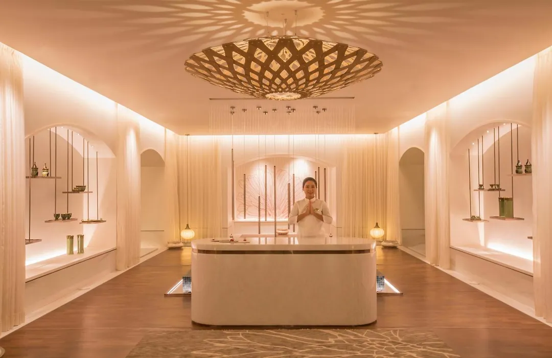 Taj Mahal Tower, Mumbai-1