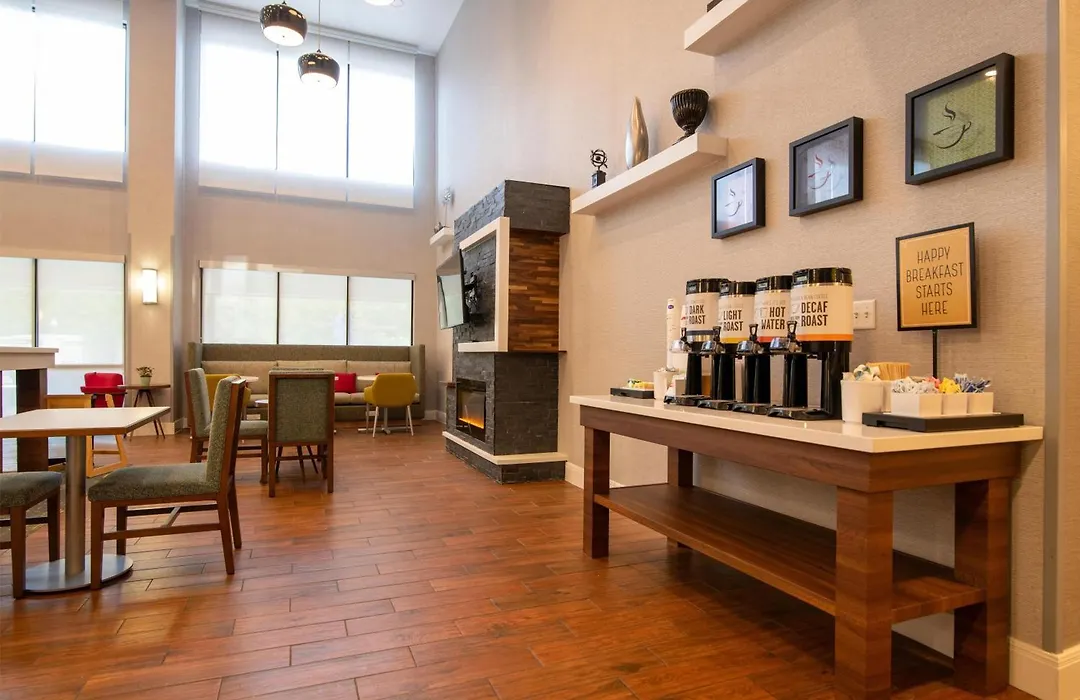 Hampton Inn & Suites College Station-1