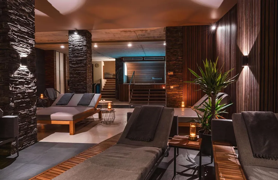 Volcano Spa Hotel-1
