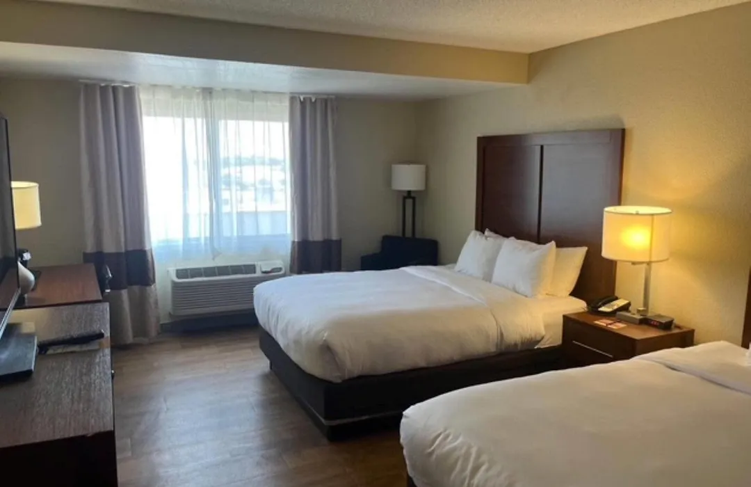 Comfort Inn & Suites Phoenix North - Deer Valley-1