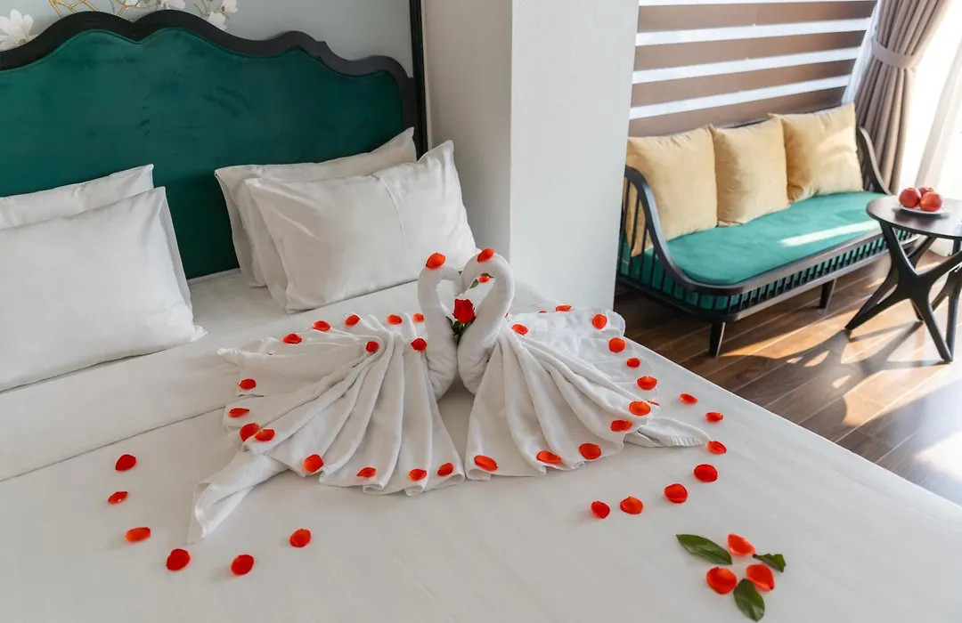 Hanoi House Hotel & Travel-1