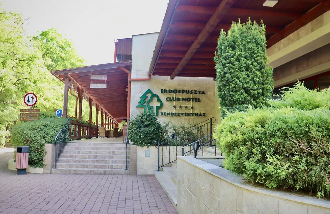 Erdőspuszta Club Hotel Fenyves-1