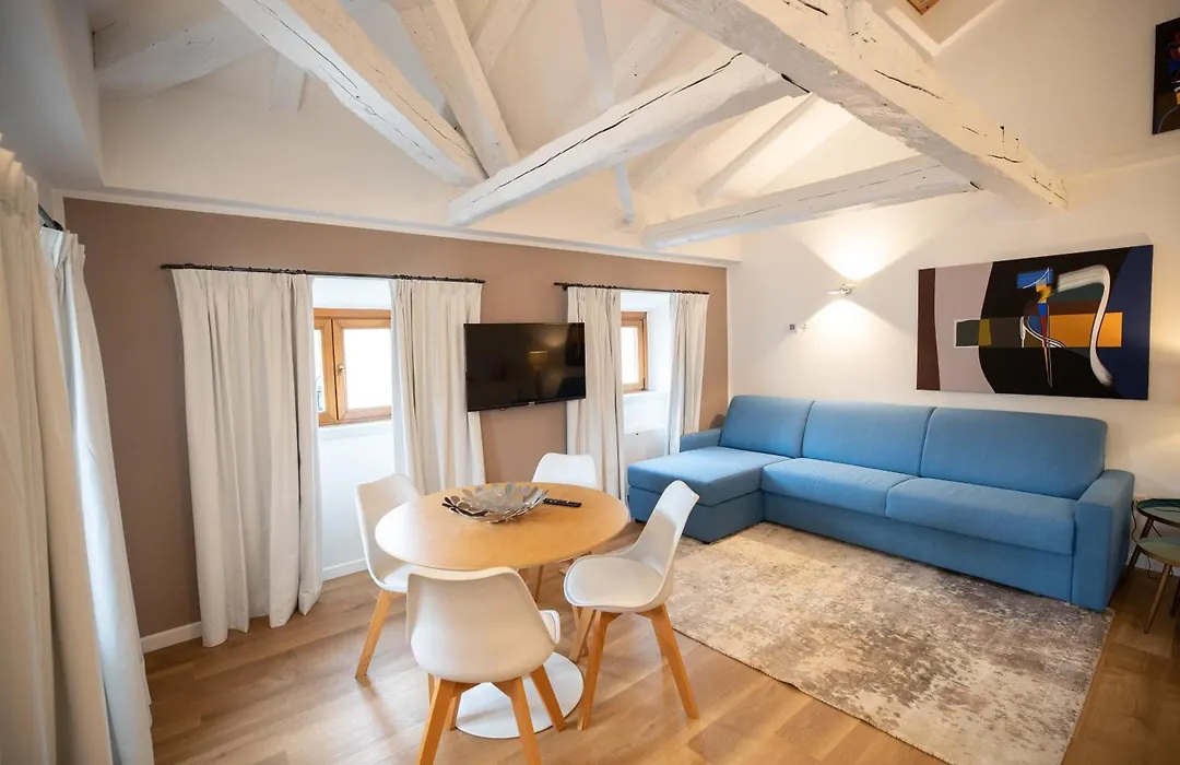 Hotel Vis A Vis-1