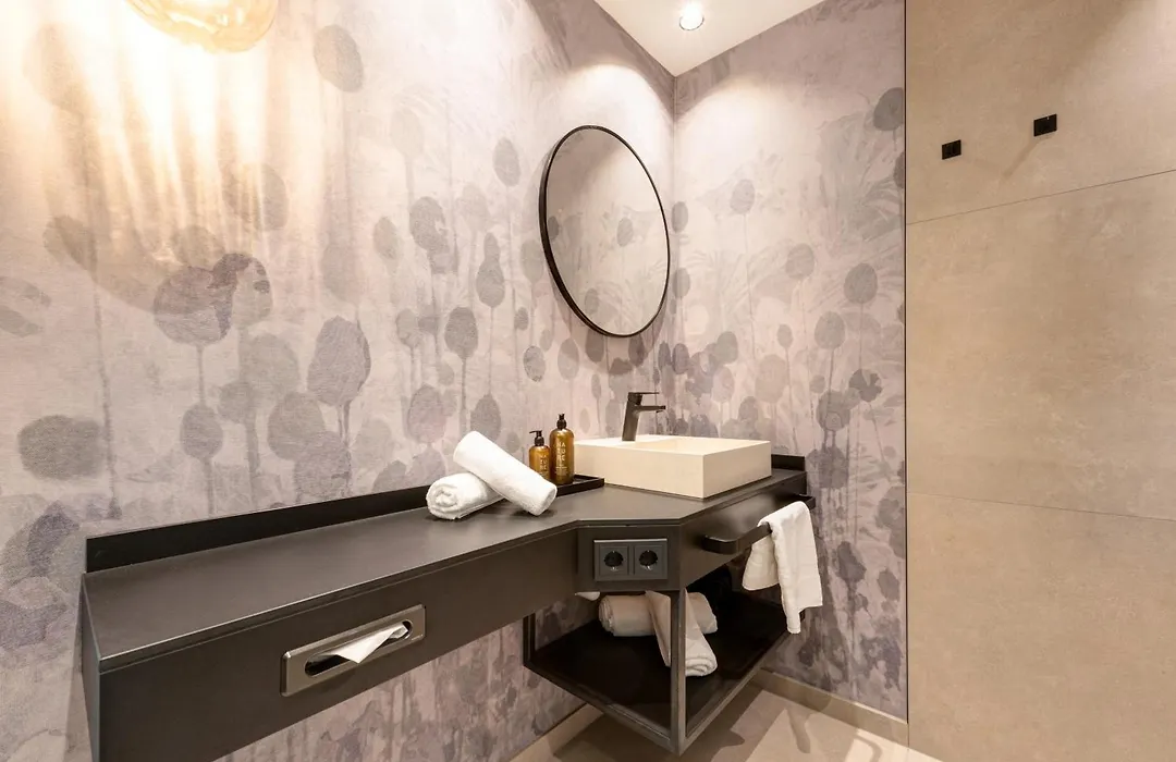 Hotel Garni Mirabell-1