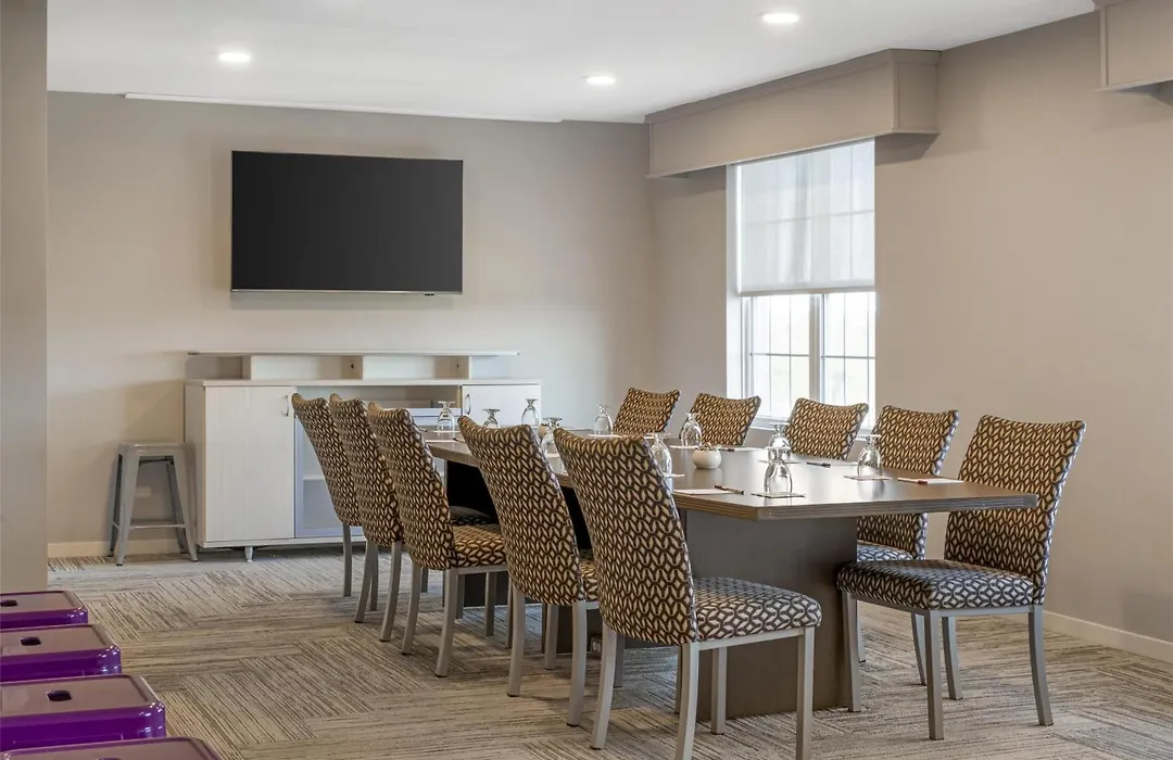 Best Western Plus Woodstock Hotel Conference Centre-1