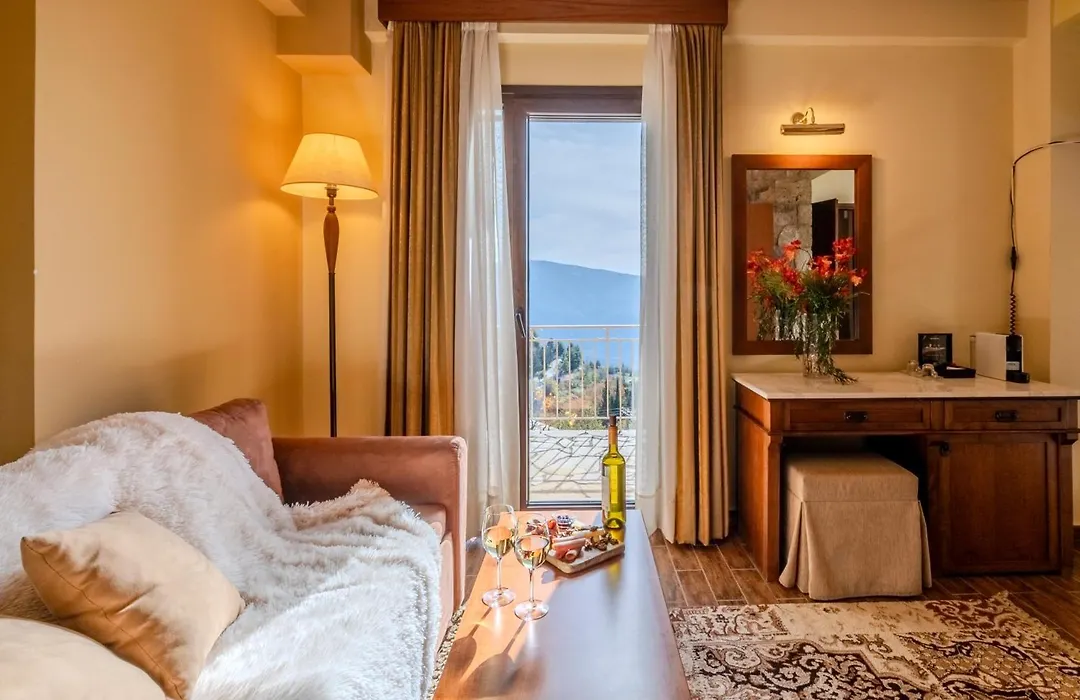 Alpen House Hotel & Suites-1