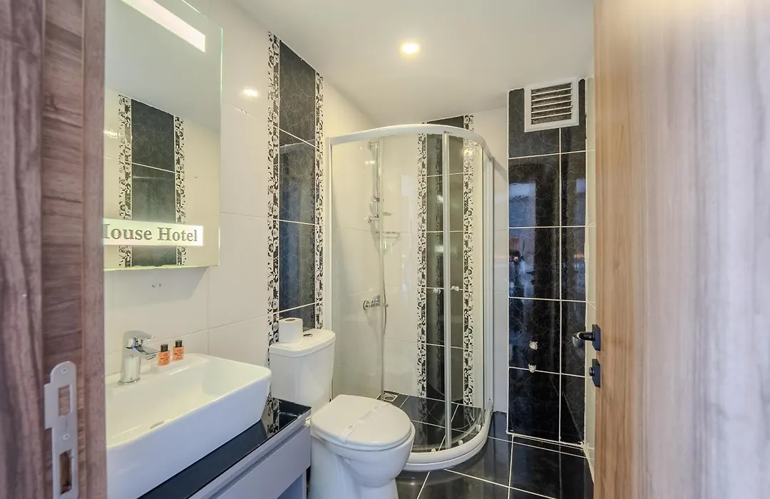 Best House Hotel-1