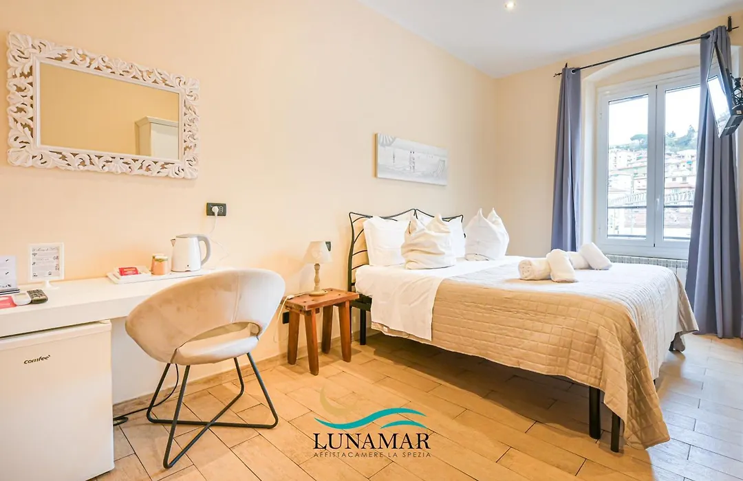 Affittacamere Lunamar-1