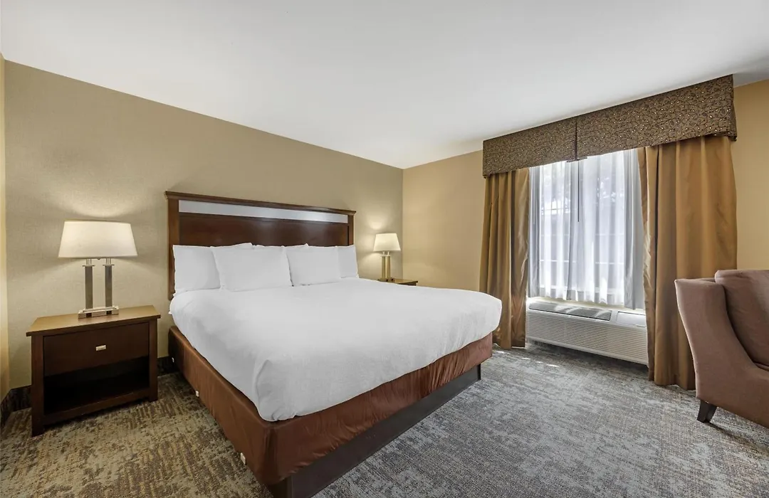 Best Western Plus Prairie Inn-1