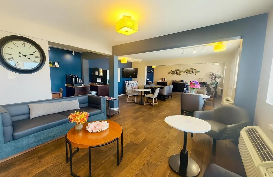 Red Lion Inn & Suites Junction City-1