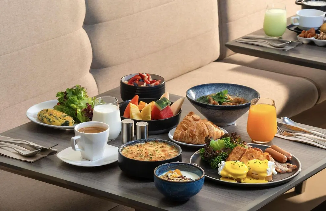 Ibis Bangkok Siam-1