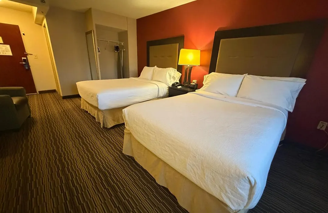 Randolph Hotel Liverpool Syracuse Airport West, Trademark-1