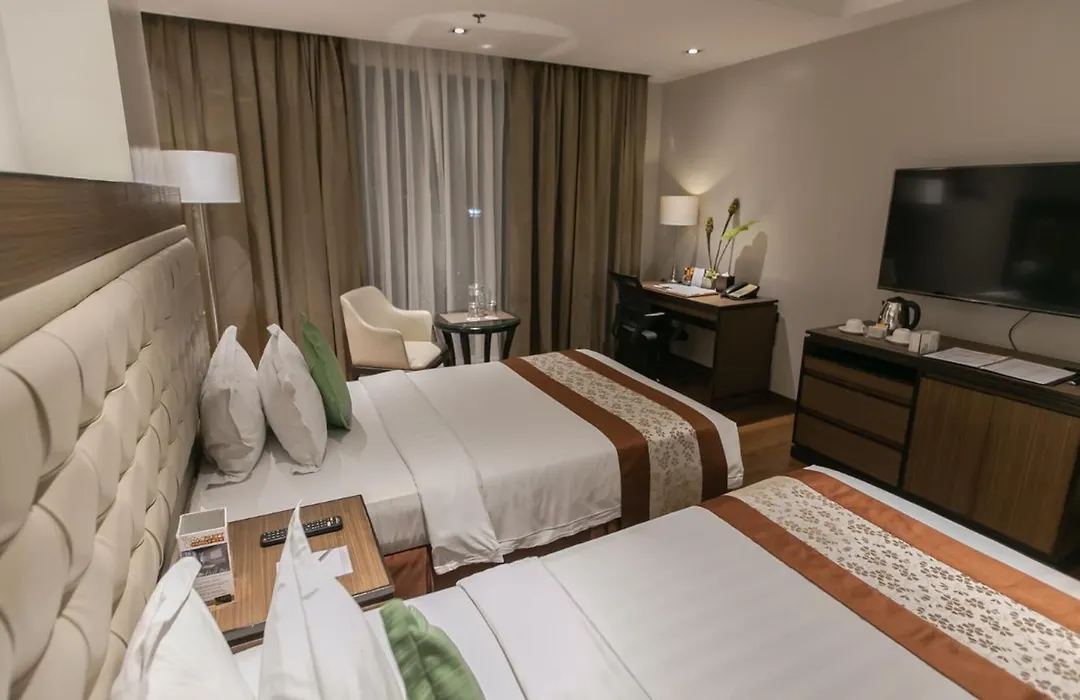 Ace Hotel And Suites-1