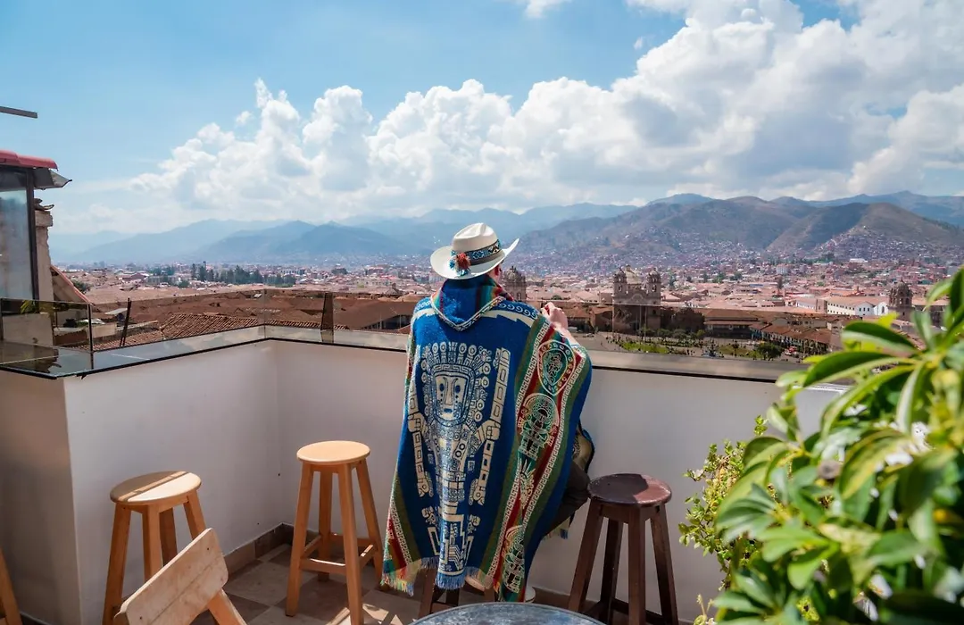 Hostal Casa Del Inka-1