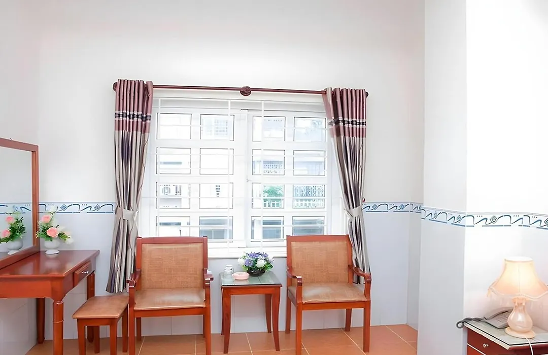 Hung Anh Hotel-1