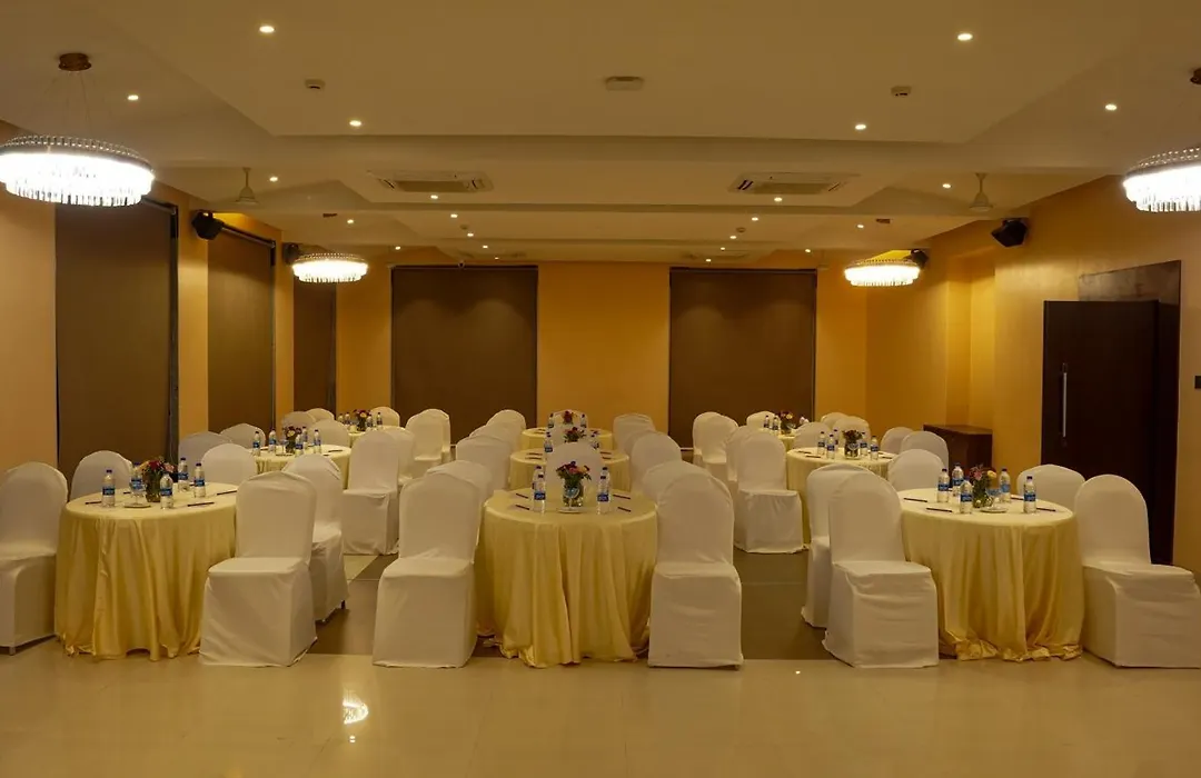 7 Apple Resort, Lonavala-1
