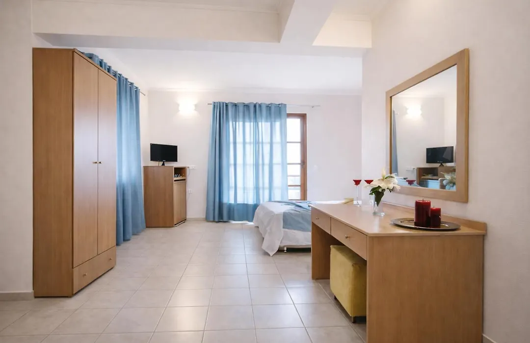 Konstantinos-1