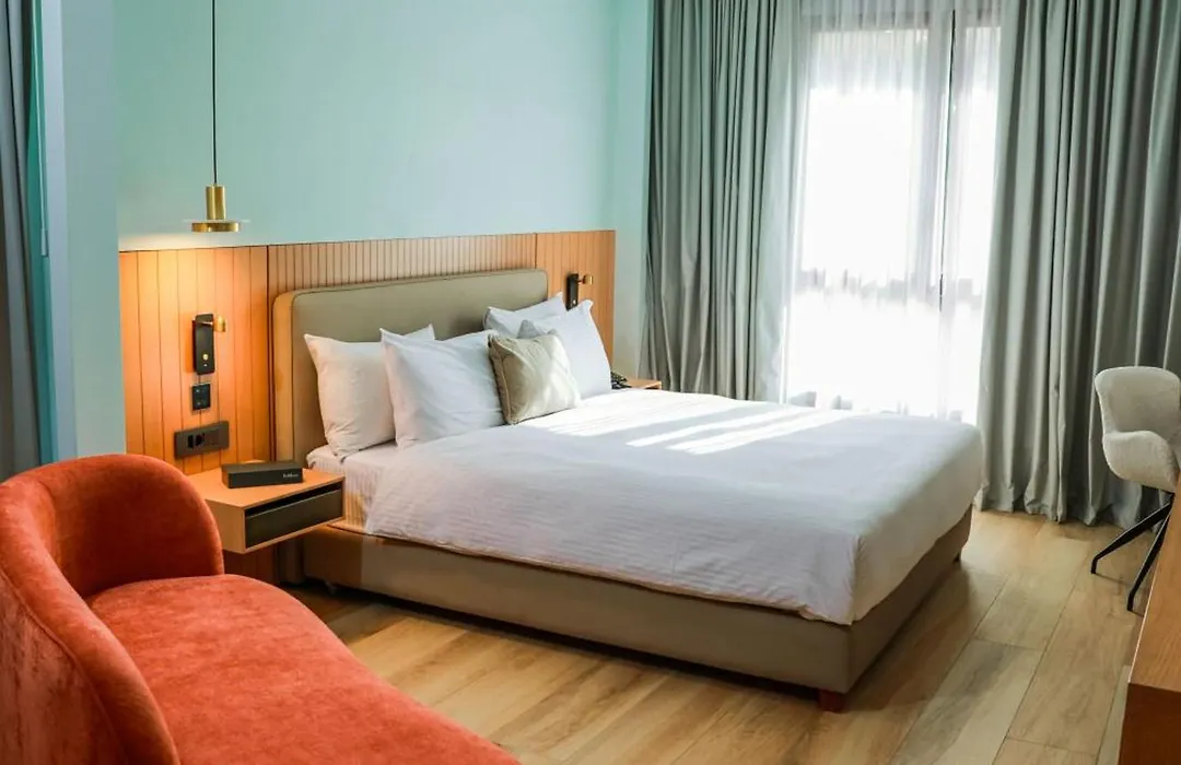 Parktower Suites-1