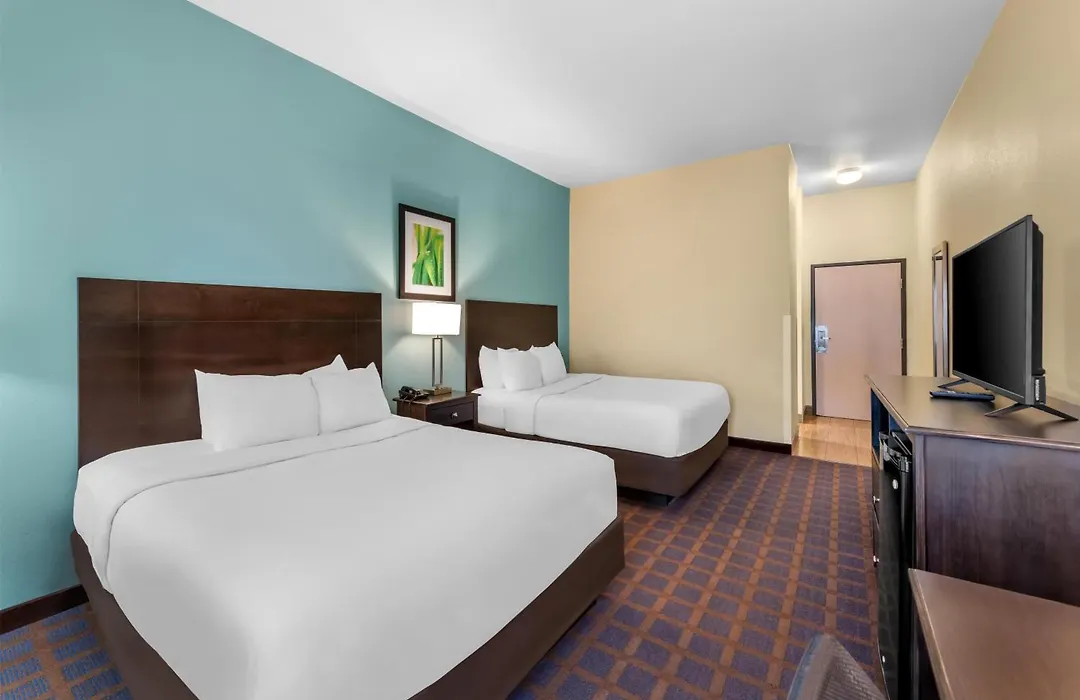 Red Lion Inn & Suites Blue Springs-1