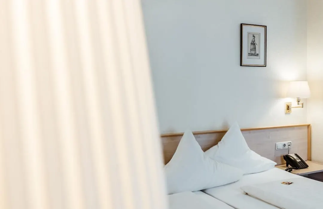 Hotel Am Marschiertor By Ans-1