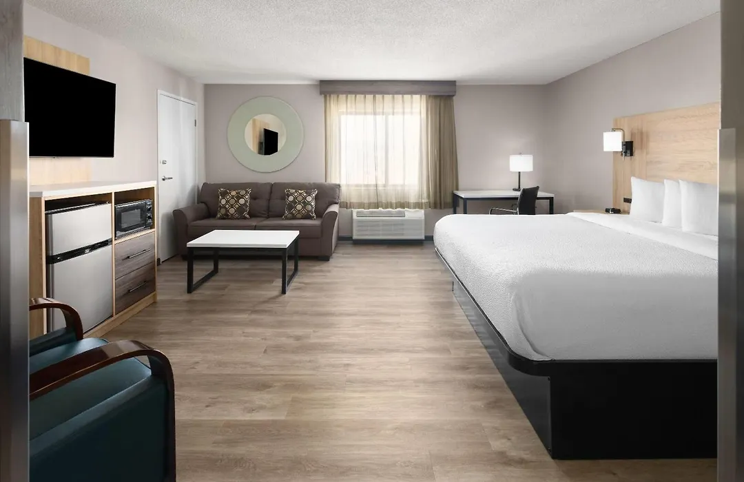 La Quinta By Wyndham Mansfield Oh-1