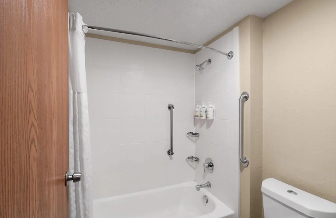 Wingate By Wyndham Clearfield-1