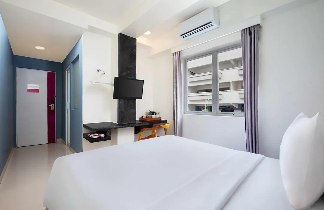 Favehotel Kelapa Gading-1