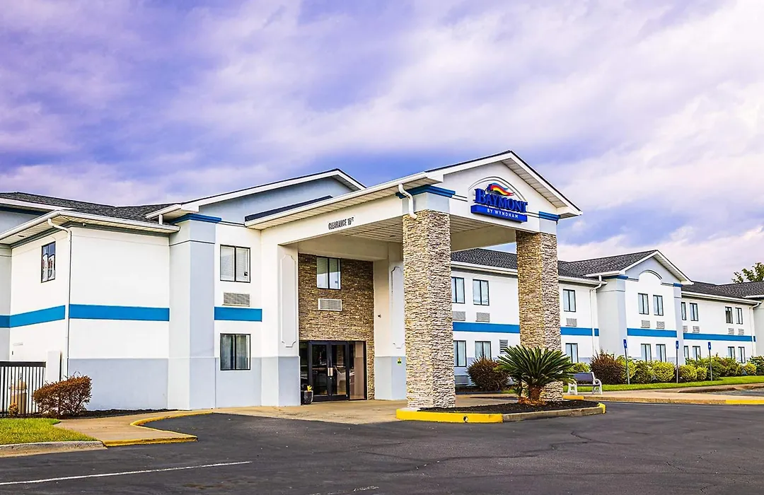Baymont By Wyndham Port Wentworth-1