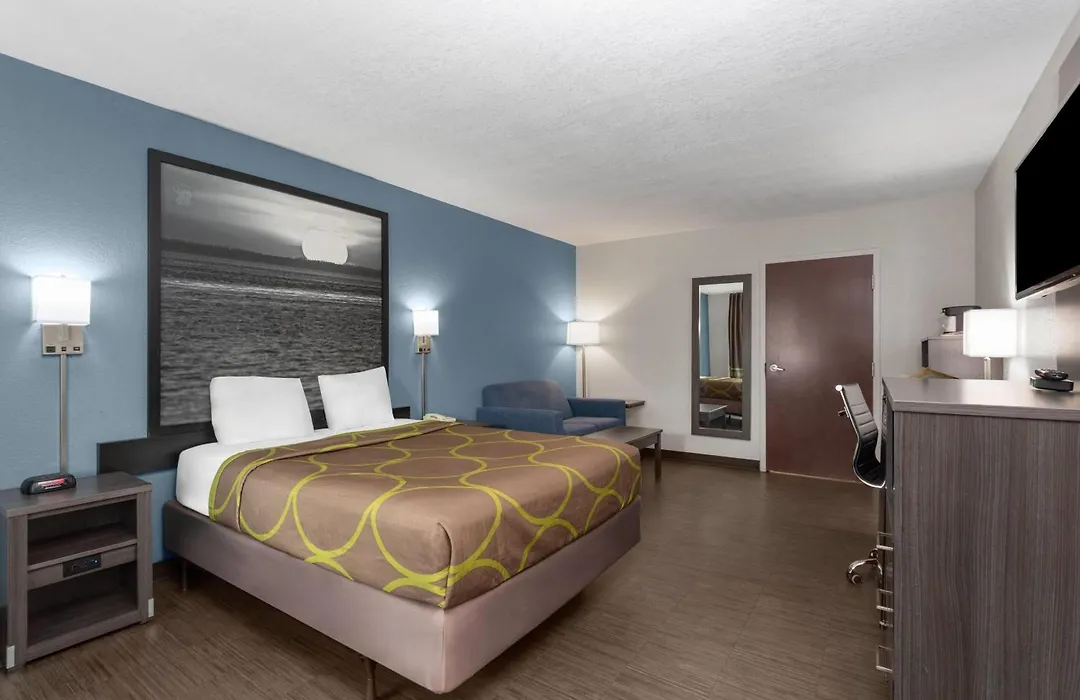 Super 8 Motel By Wyndham Near Fort Lauderdale Arpt-1