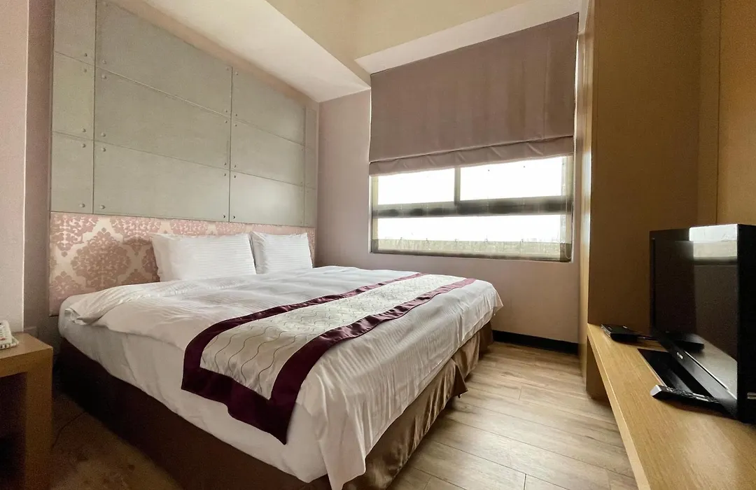 Master Hotel-1