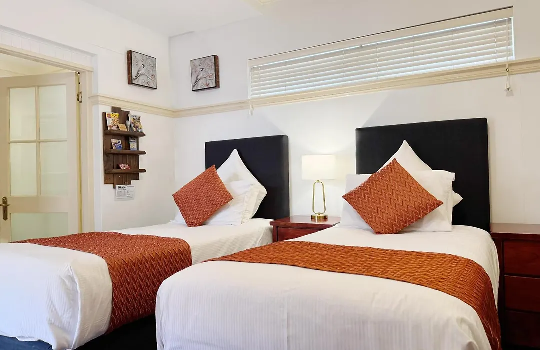 Cobb & Co Court Boutique Hotel-1