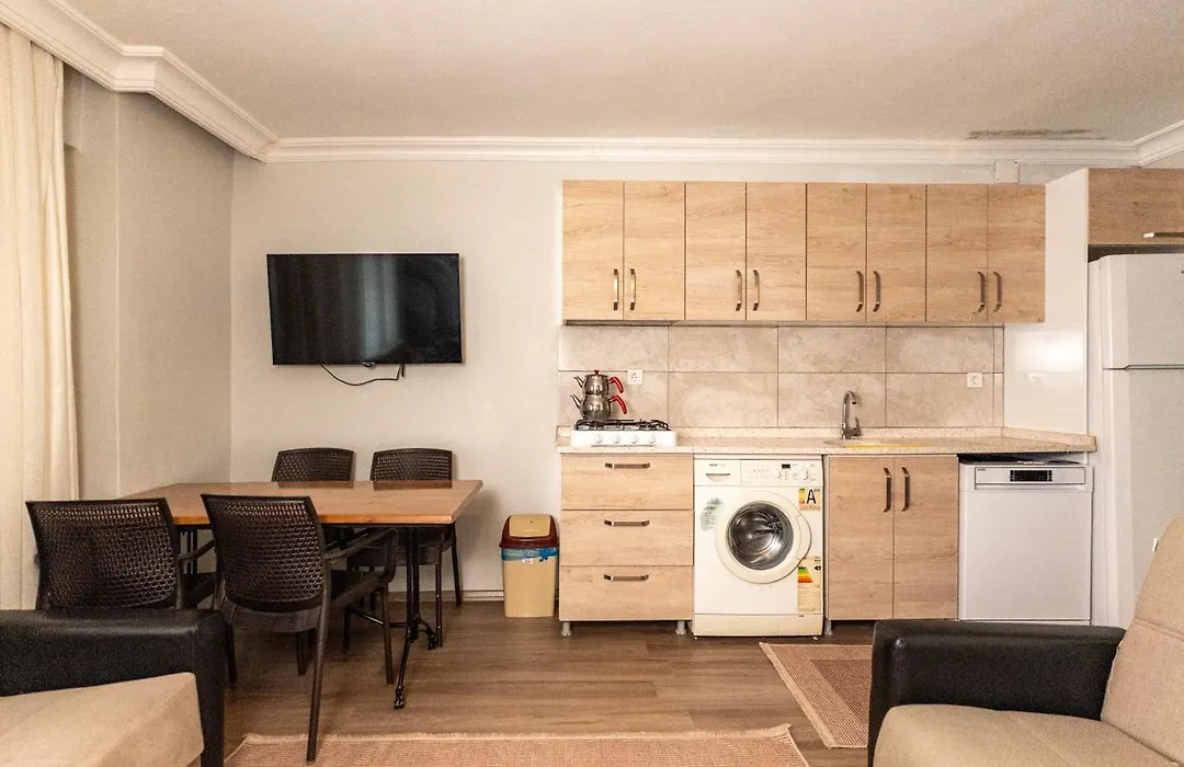 Yade Apart Pension-1