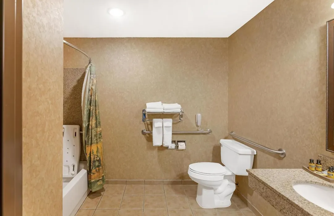 Best Western Plus Kelly Inn And Suites-1