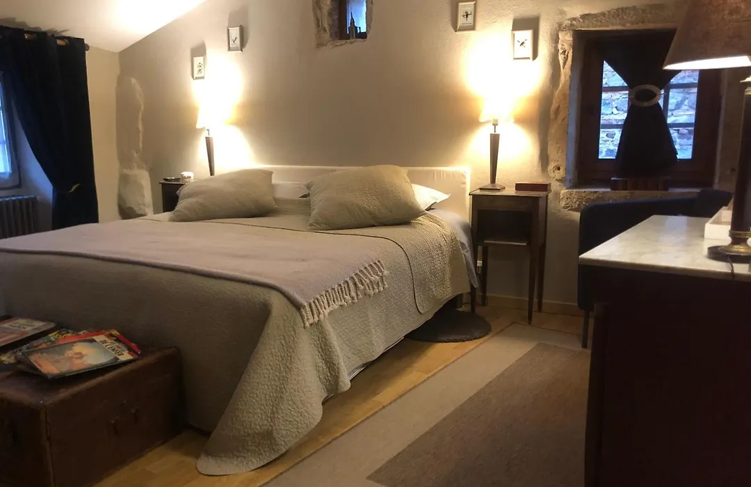 La Maison des Gardes - Chambres d'hôtes-1