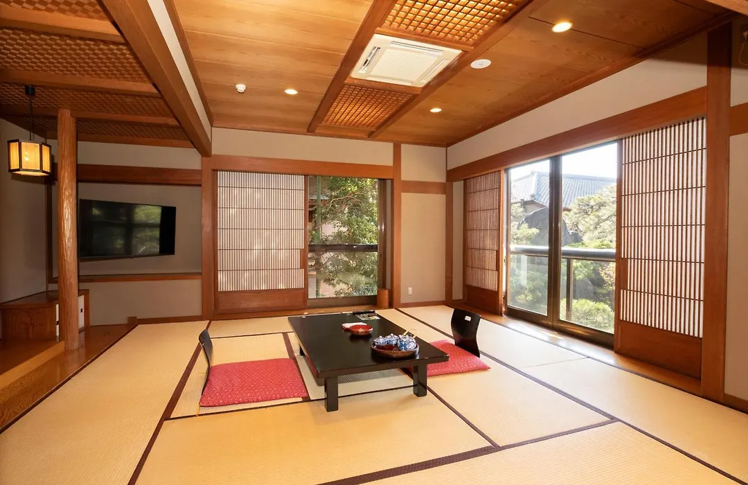 Beautiful Japanese Garden Kagetsu-1