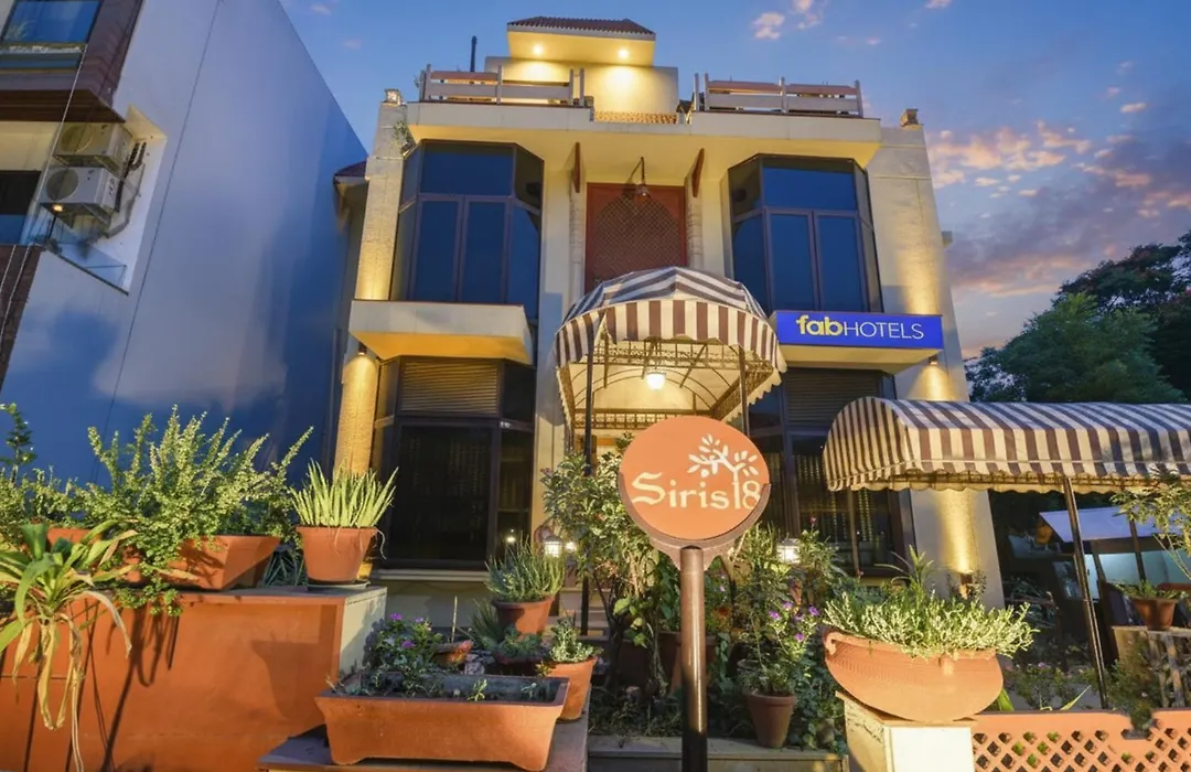 Fabhotel Siris 18 - Aravali Biodiversity Park-1