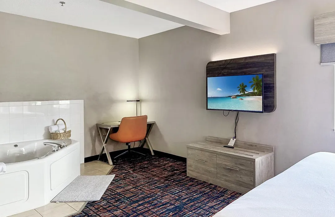 Reston Inn & Suites-1