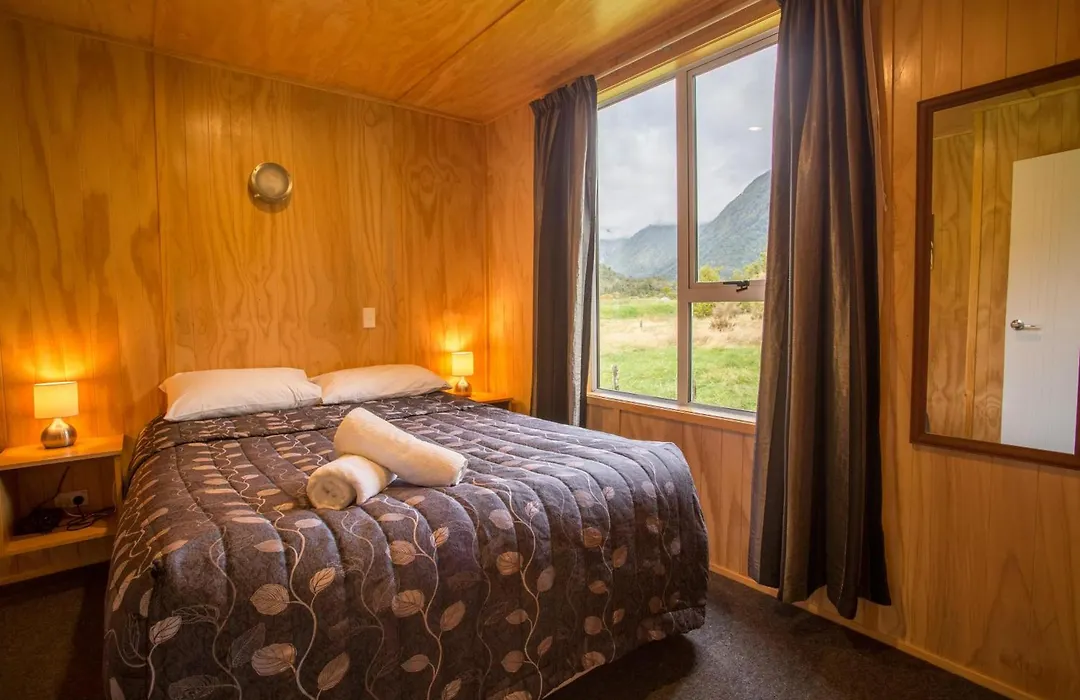 Fox Glacier Top 10 Holiday Park & Motels-1