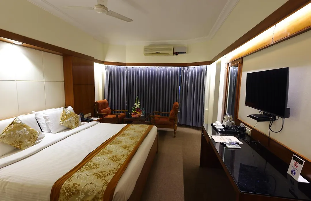 Hotel Plr Grand-1