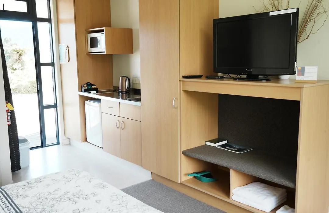 Sunset Motel-1