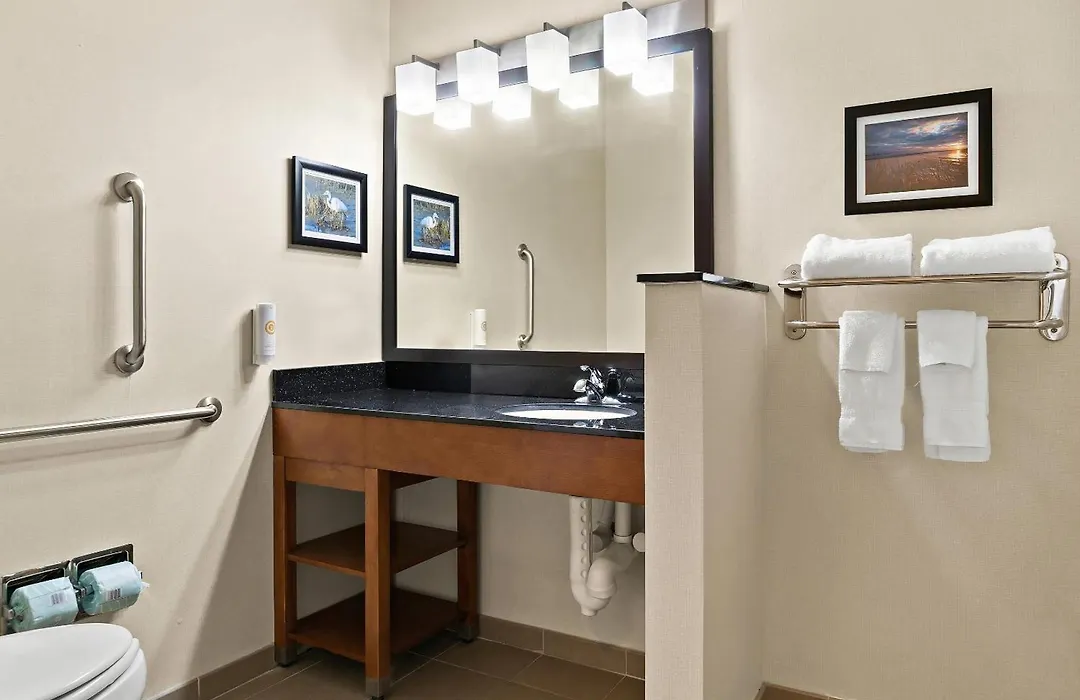 Econo Lodge Inn & Suites Laredo - Nuevo Laredo-1
