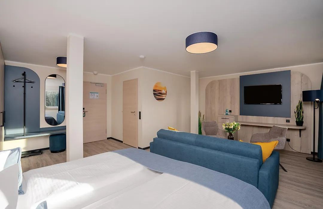 Hotel Ostseewoge-1