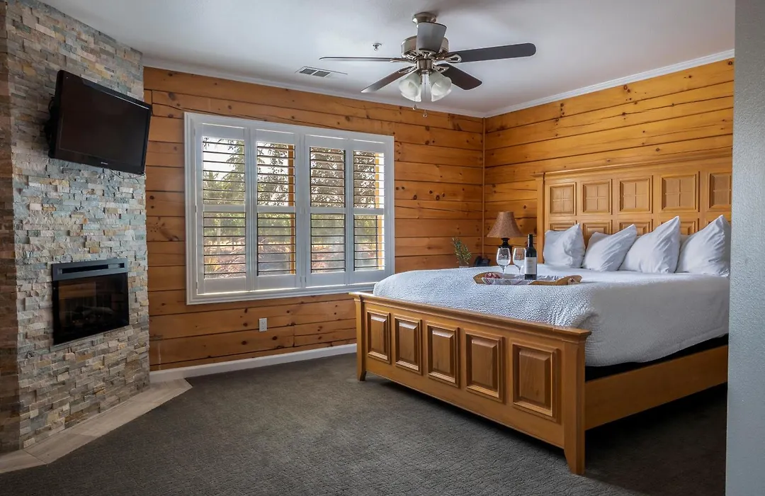 Purple Orchid Resort & Spa-1