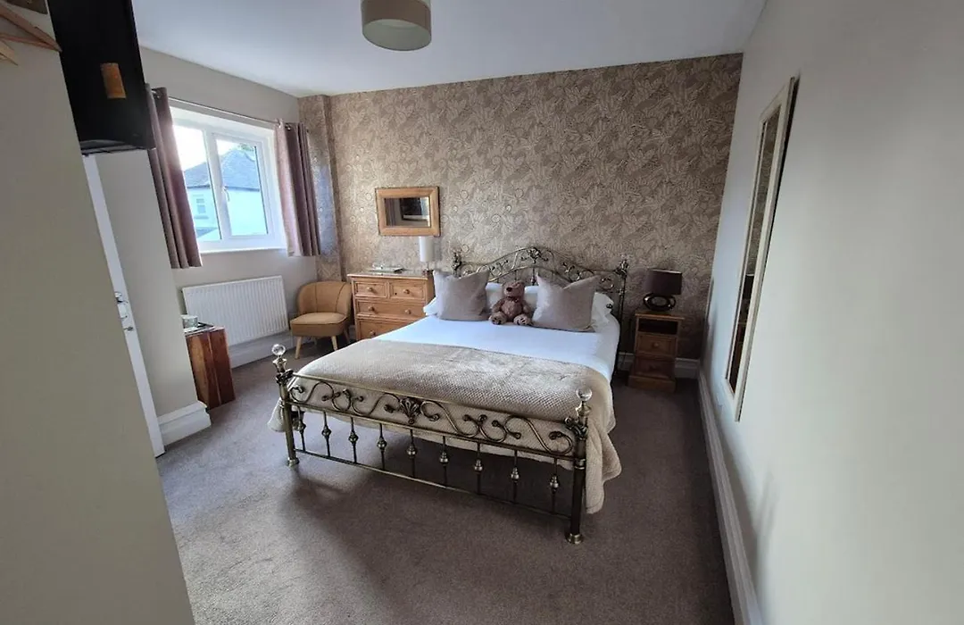Denehurst Guest House - Adults Only-1